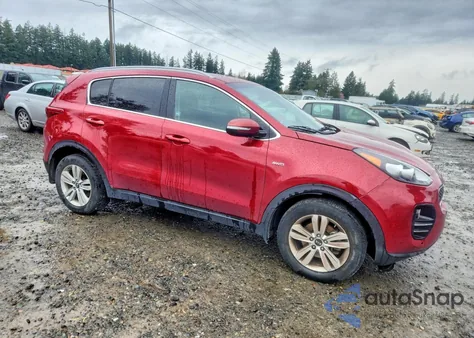 2018 Kia Sportage Lx z USA, uszkodzony, nr VIN KNDPMCAC0J7361654